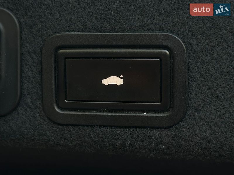 Седан Audi A6 2012 в Ивано-Франковске