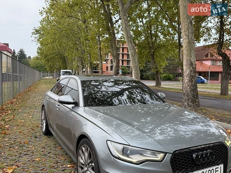 Седан Audi A6 2013 в Ужгороді