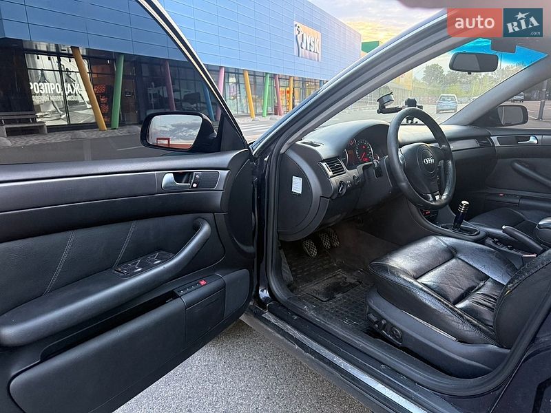 Універсал Audi A6 2001 в Києві