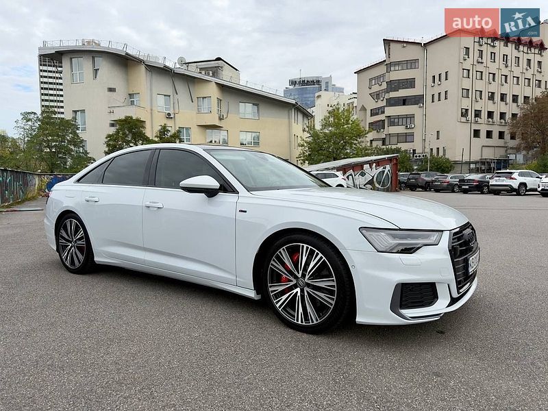 Седан Audi A6 2018 в Киеве