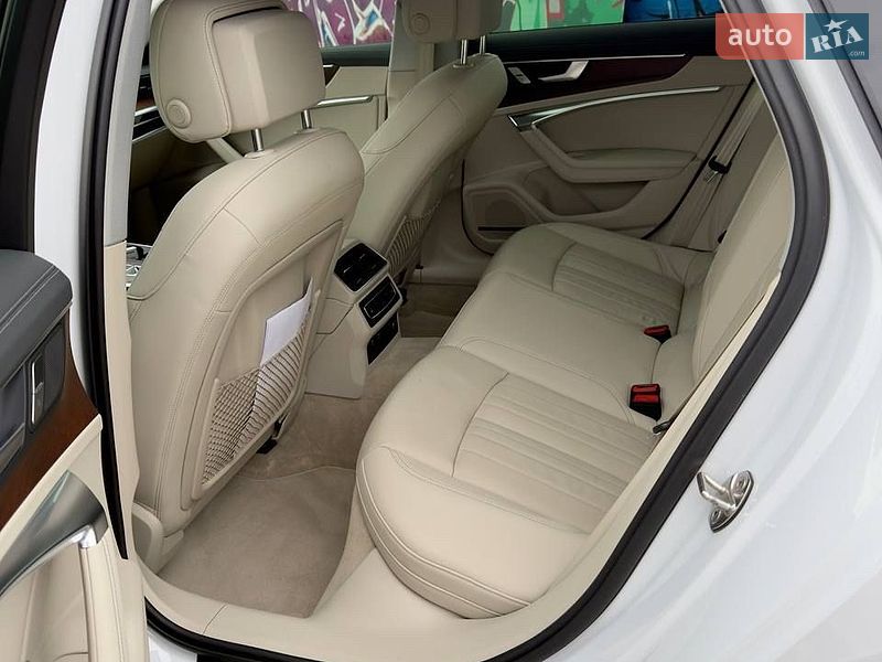 Седан Audi A6 2018 в Киеве