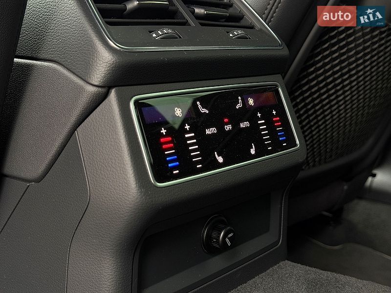 Седан Audi A6 2020 в Львові
