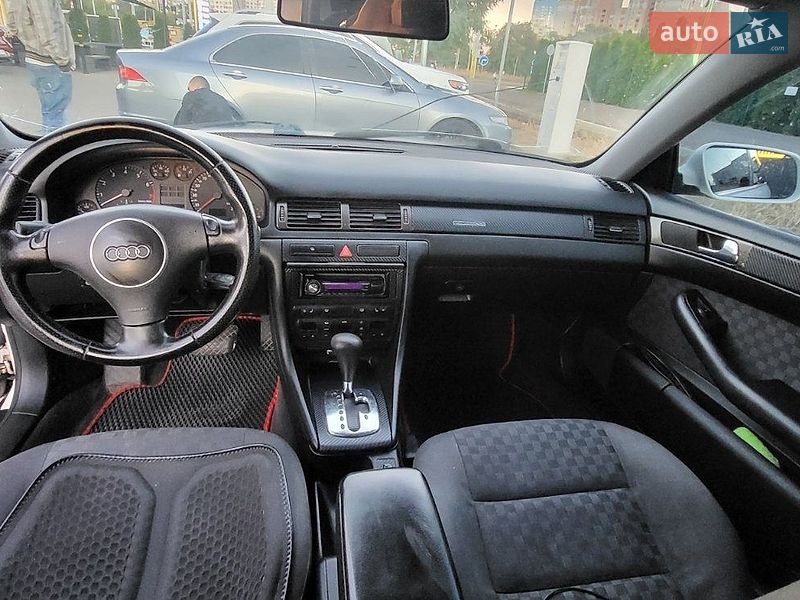 Седан Audi A6 1998 в Киеве