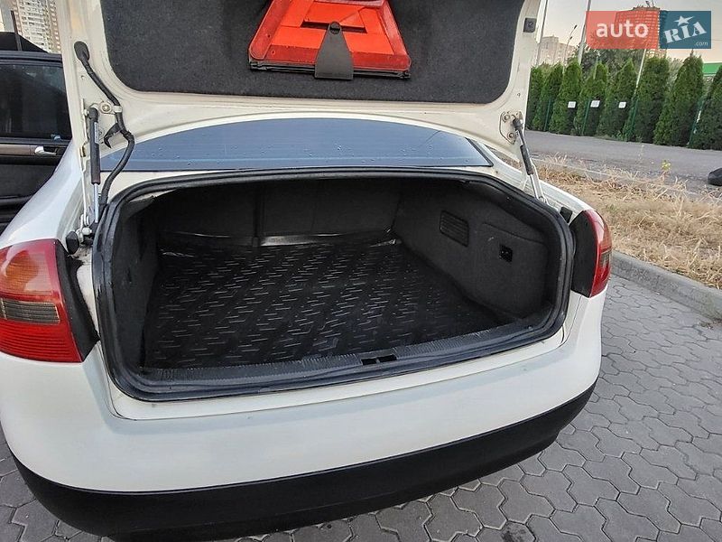 Седан Audi A6 1998 в Киеве