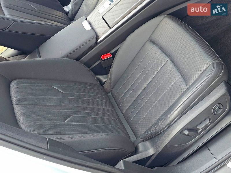 Седан Audi A6 2019 в Днепре