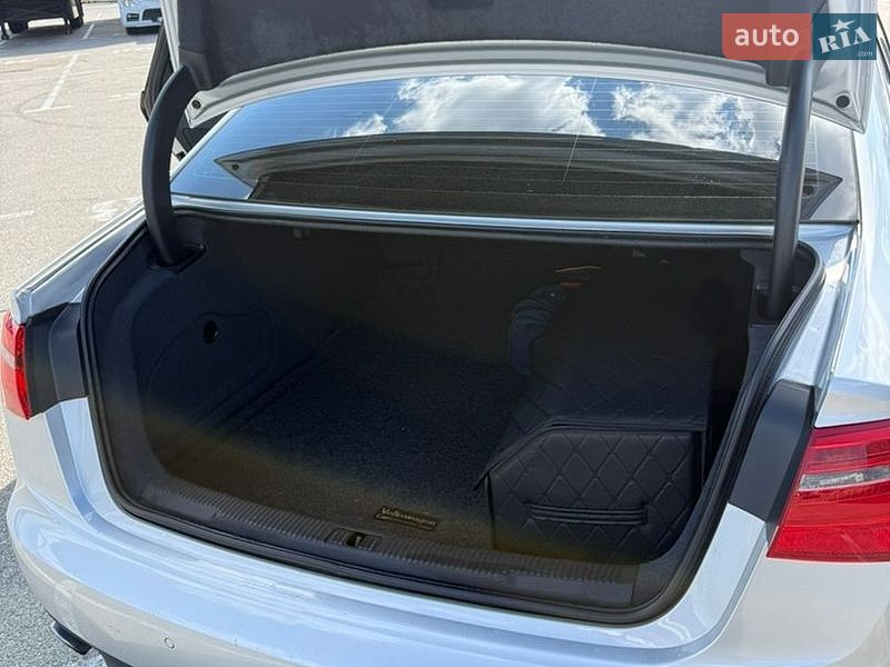 Седан Audi A6 2012 в Києві