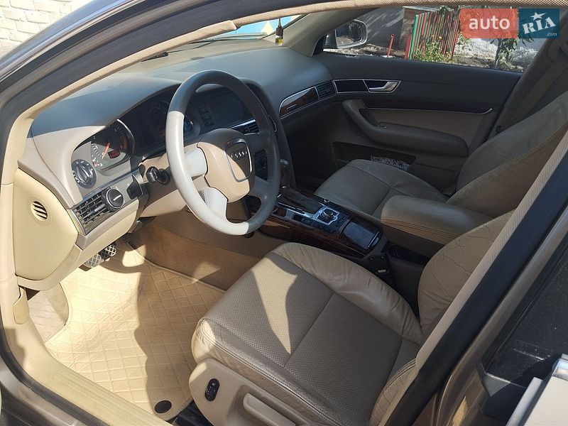 Седан Audi A6 2005 в Карлівці