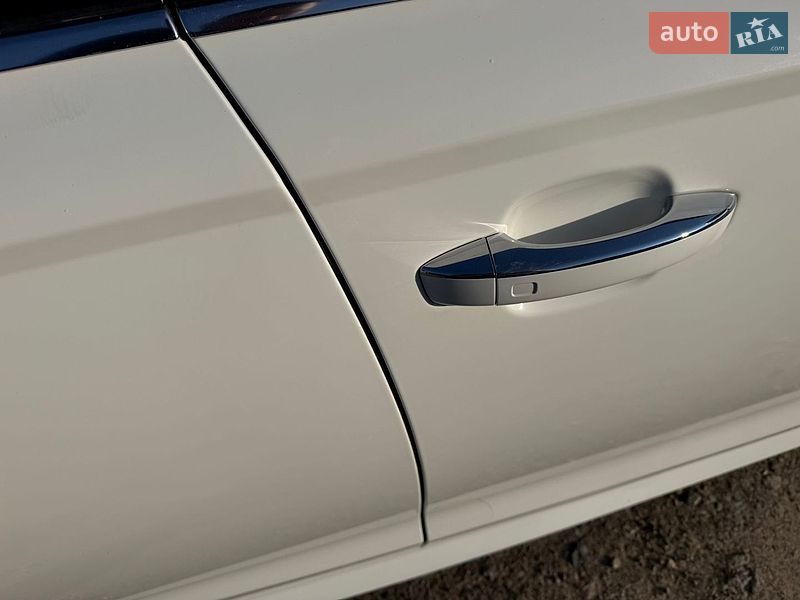 Седан Audi A6 2016 в Киеве