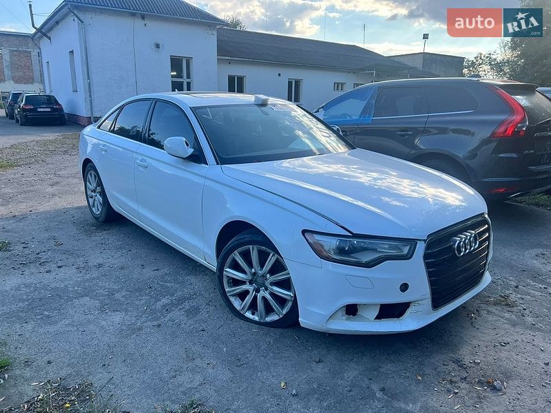 Седан Audi A6 2014 в Дубні