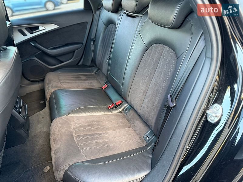 Седан Audi A6 2012 в Сарнах