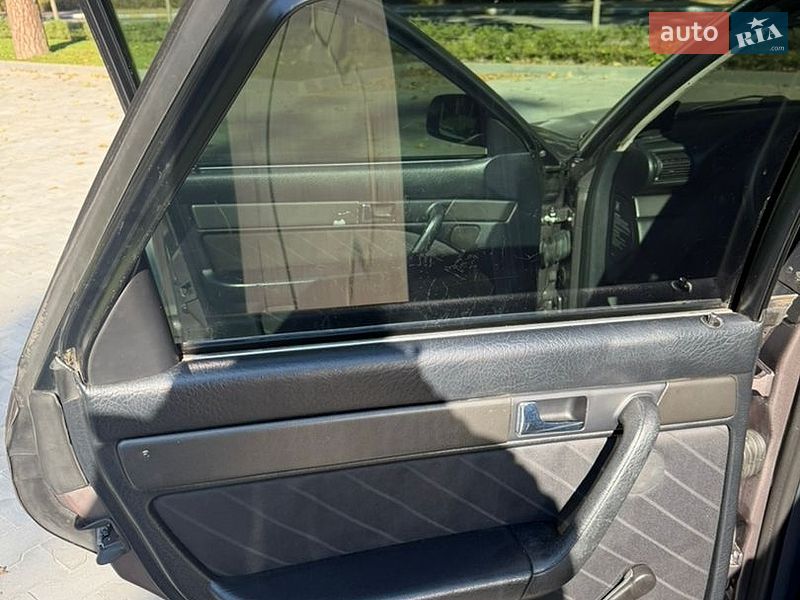 Седан Audi A6 1996 в Киеве