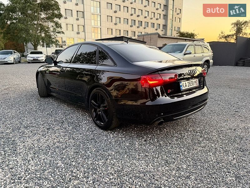 Седан Audi A6 2014 в Павлограде