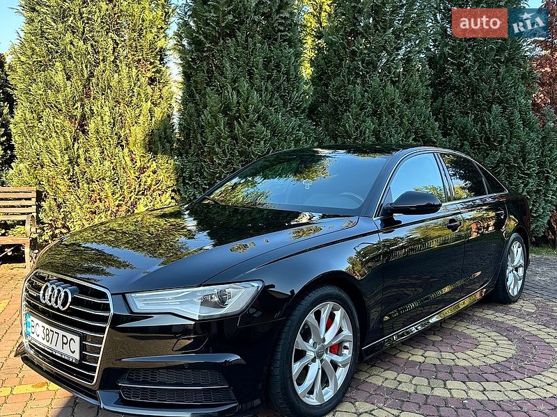 Седан Audi A6 2016 в Самборе Седан Audi A6 2016 в Самборе