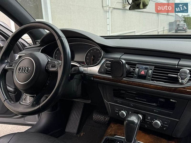 Седан Audi A6 2015 в Львові