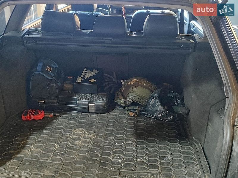 Универсал Audi A6 2000 в Василькове