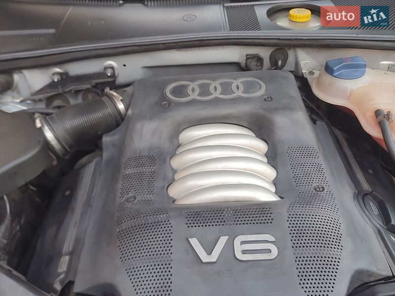 Седан Audi A6 1998 в Софиевской Борщаговке