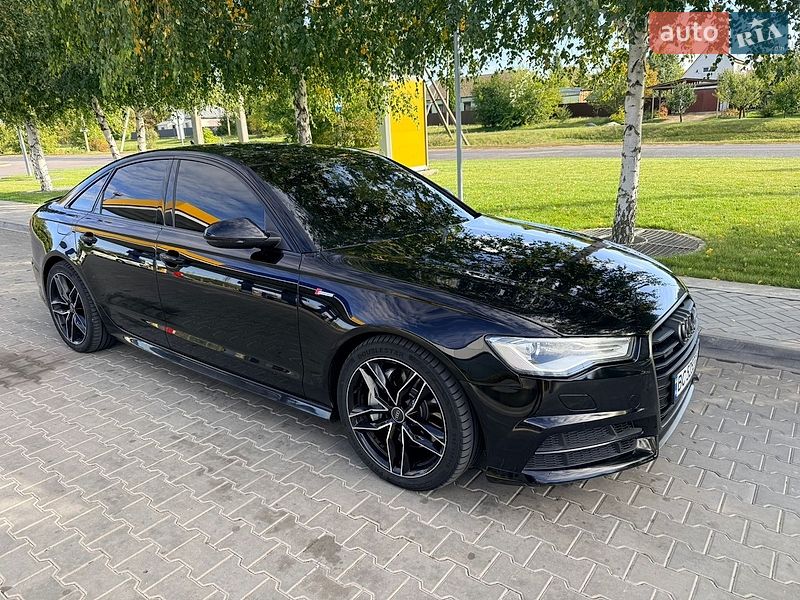 Седан Audi A6 2014 в Миргороде