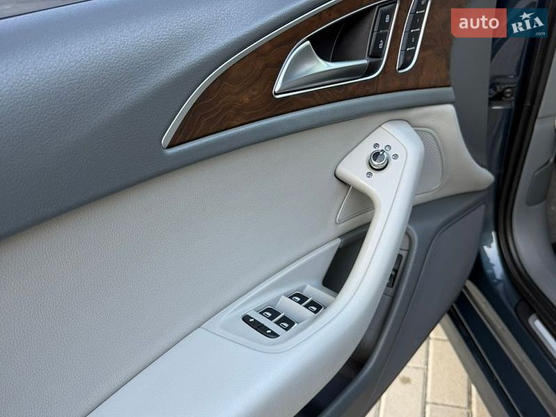Седан Audi A6 2011 в Киеве