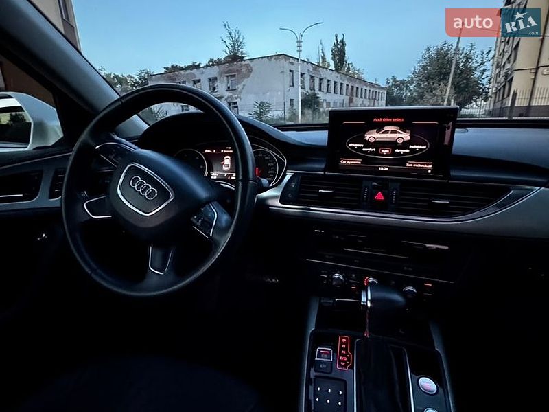 Седан Audi A6 2013 в Измаиле