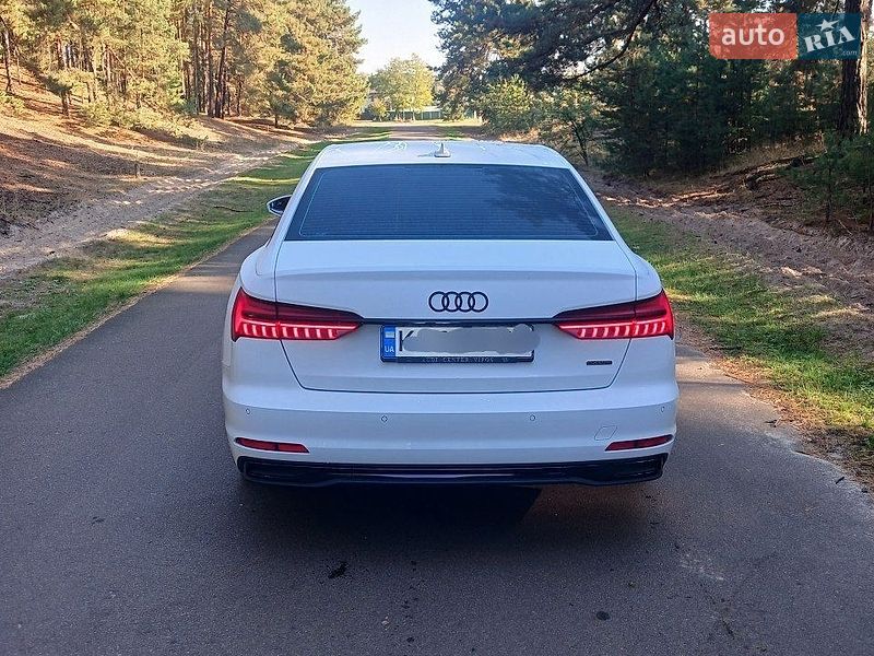 Седан Audi A6 2024 в Києві