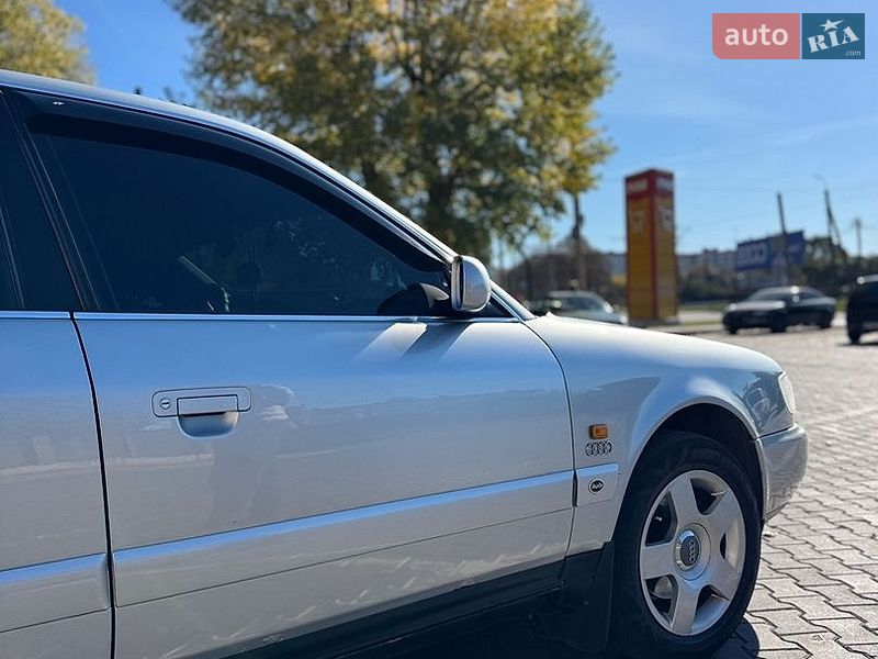 Седан Audi A6 1995 в Хмельницькому