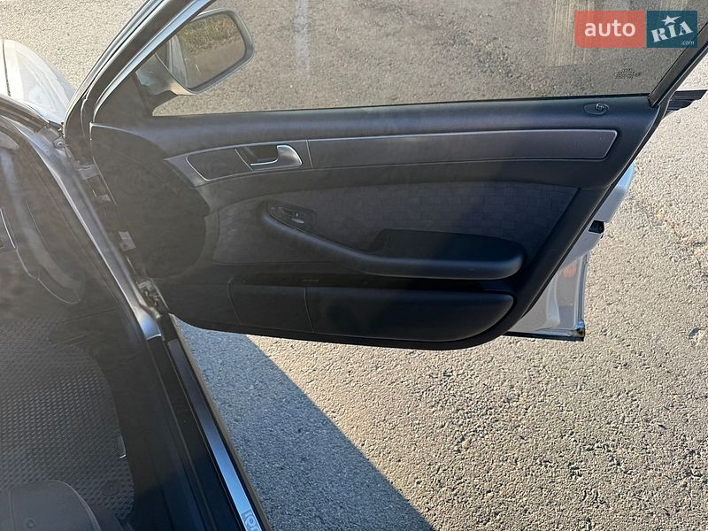 Универсал Audi A6 2002 в Луцке