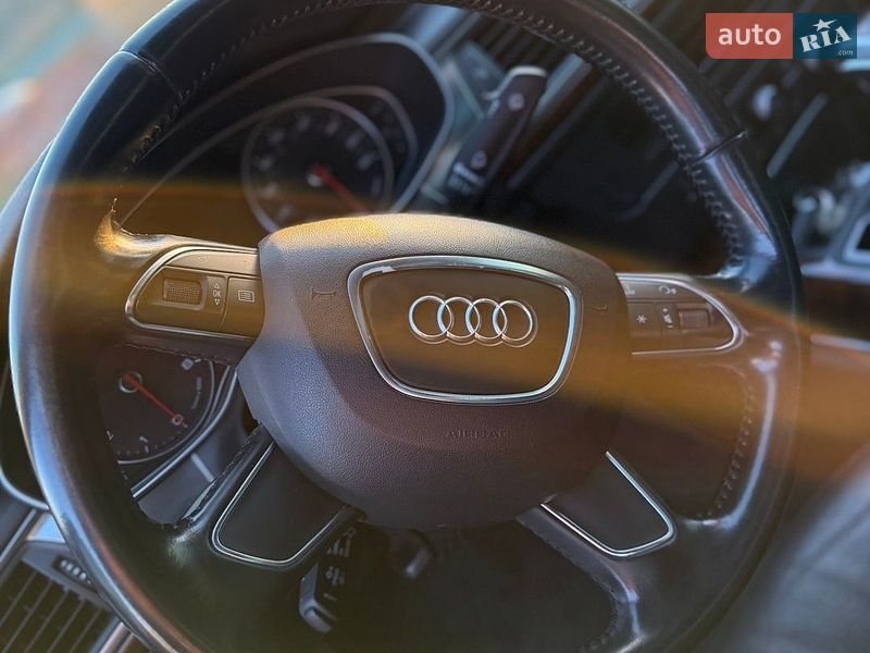 Седан Audi A6 2013 в Киеве