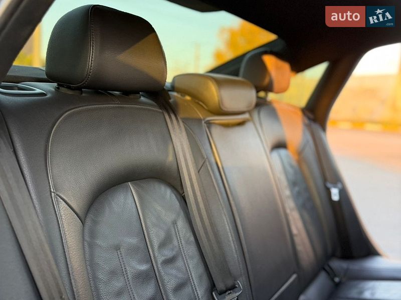 Седан Audi A6 2013 в Киеве