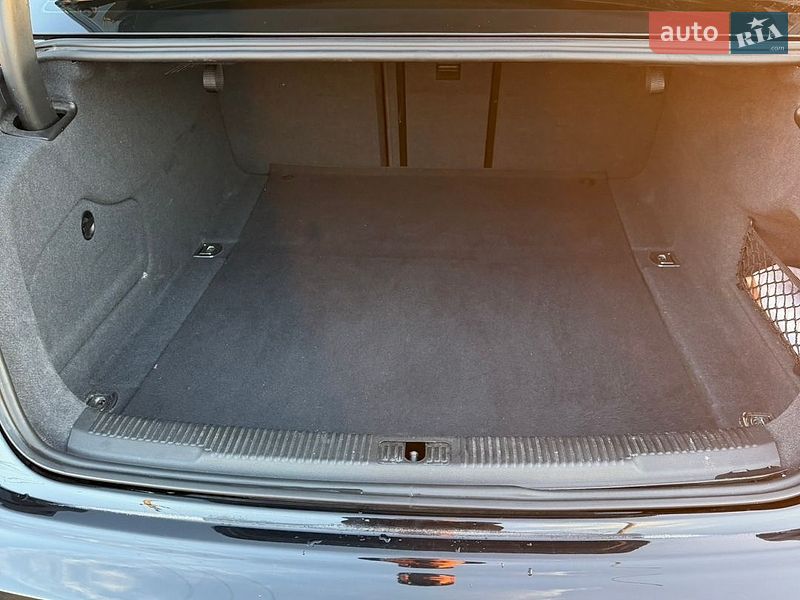 Седан Audi A6 2013 в Киеве