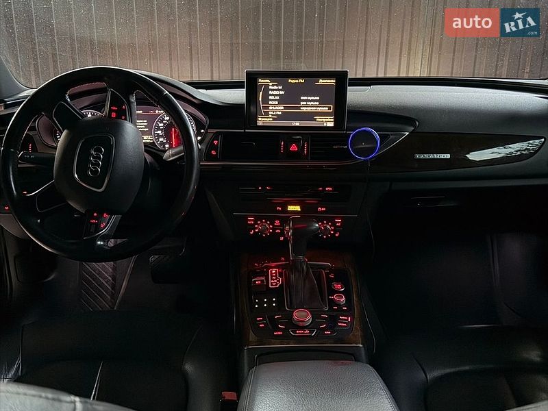 Седан Audi A6 2013 в Киеве