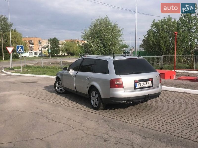 Универсал Audi A6 2002 в Гнивани