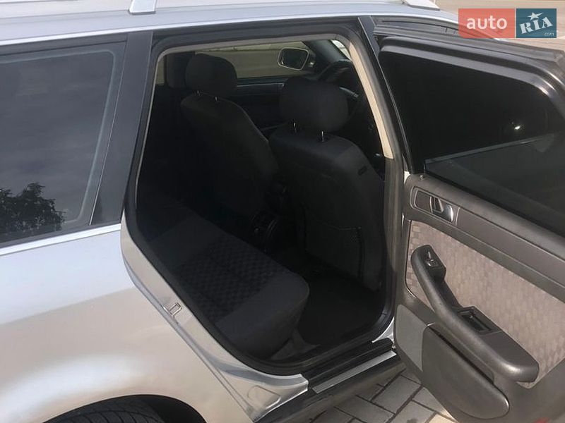 Универсал Audi A6 2002 в Гнивани