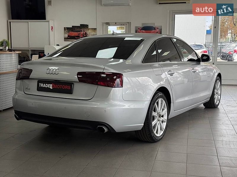 Седан Audi A6 2012 в Киеве