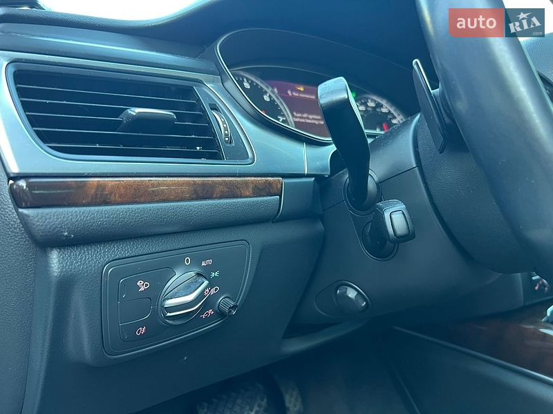 Седан Audi A6 2015 в Львове