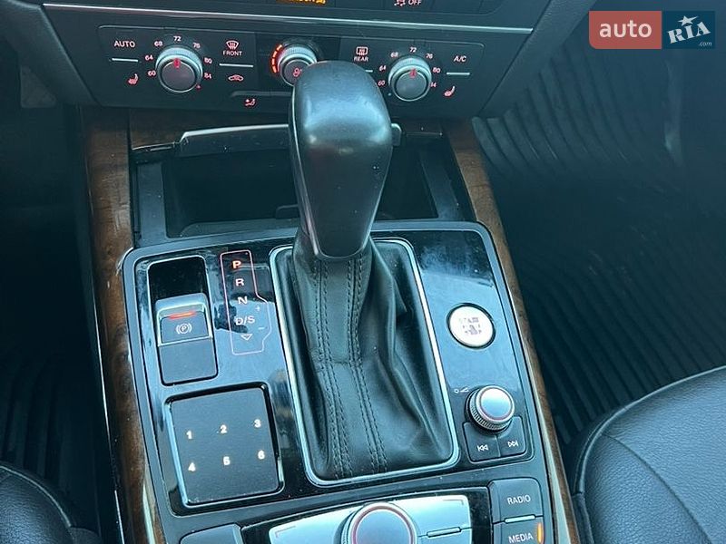 Седан Audi A6 2015 в Львове