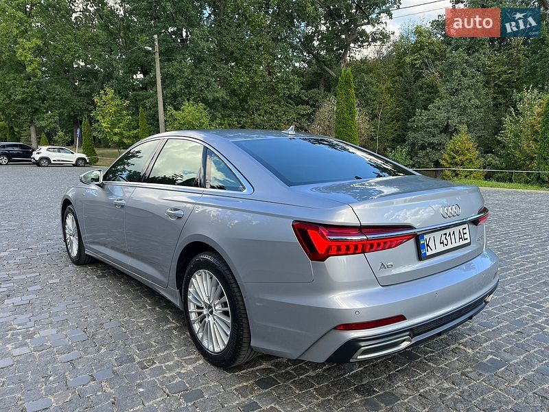 Седан Audi A6 2020 в Киеве