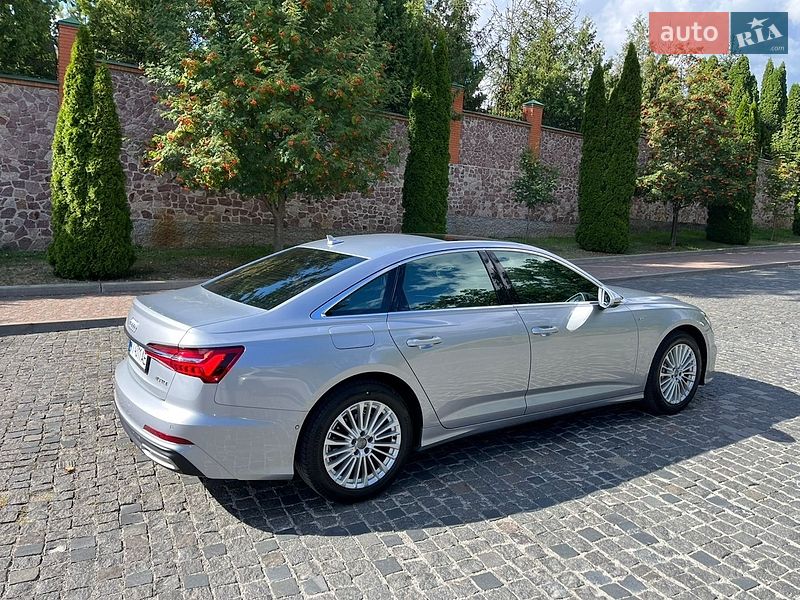 Седан Audi A6 2020 в Киеве