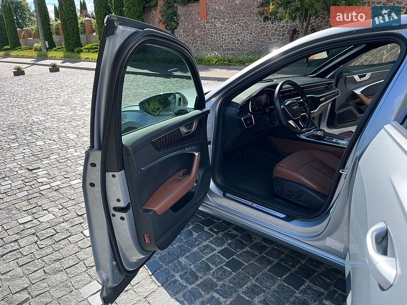 Седан Audi A6 2020 в Киеве
