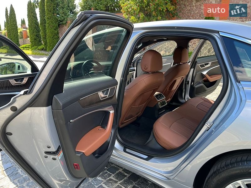 Седан Audi A6 2020 в Киеве