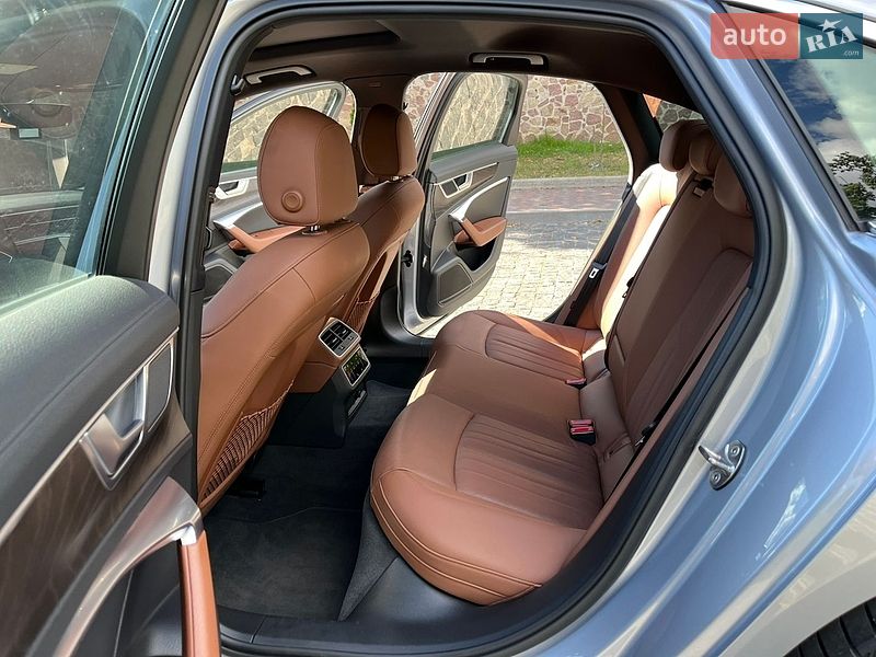 Седан Audi A6 2020 в Киеве