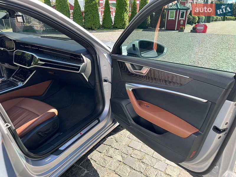 Седан Audi A6 2020 в Киеве