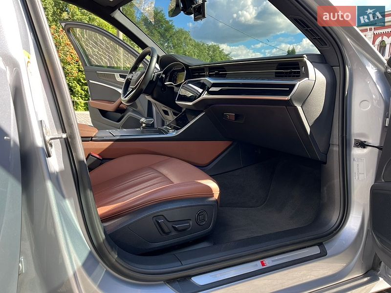 Седан Audi A6 2020 в Киеве