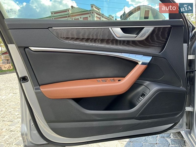 Седан Audi A6 2020 в Киеве