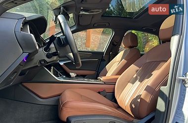 Седан Audi A6 2020 в Киеве