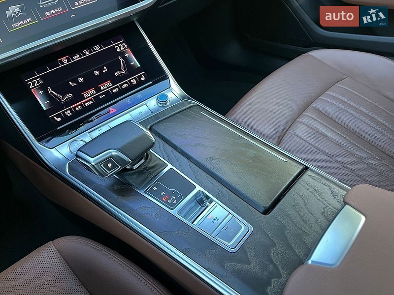 Седан Audi A6 2020 в Киеве