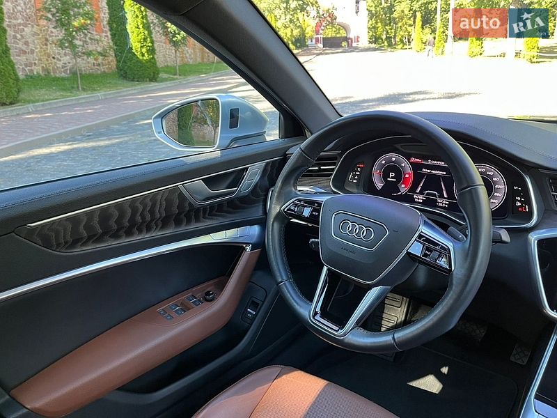 Седан Audi A6 2020 в Киеве