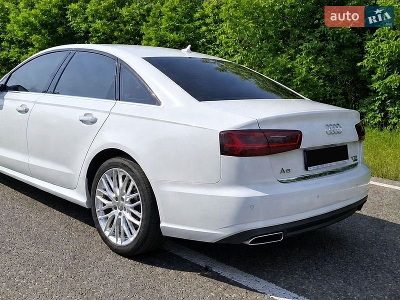 Седан Audi A6 2015 в Ізмаїлі