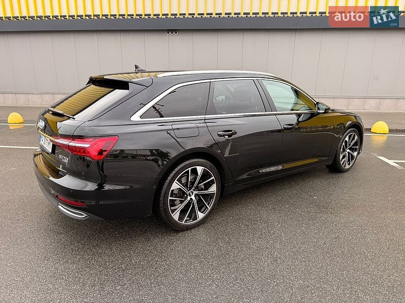Универсал Audi A6 2018 в Киеве