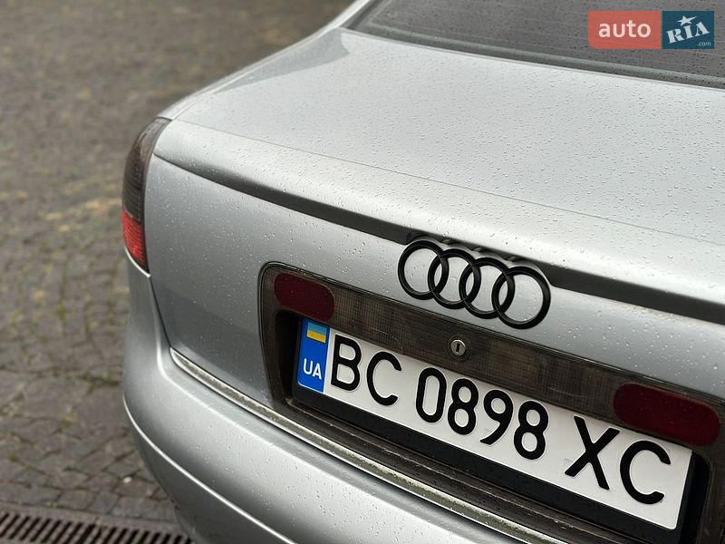 Седан Audi A6 1998 в Жовкві