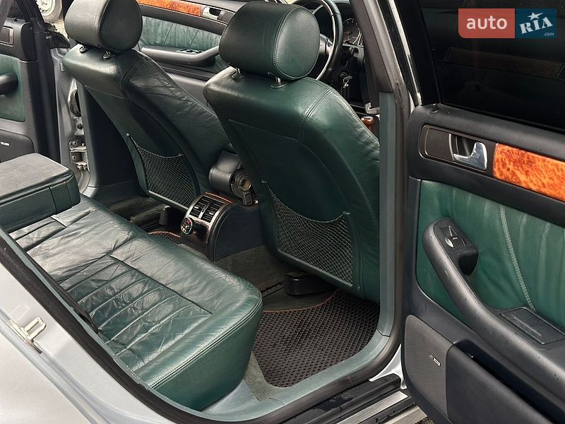 Седан Audi A6 1998 в Жовкві